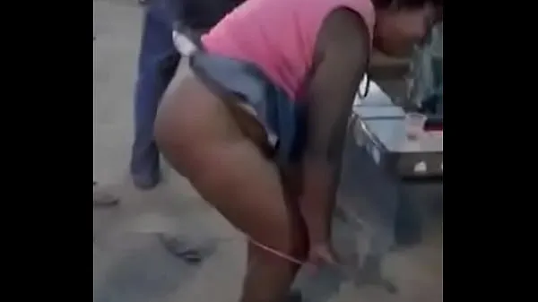 Friss Couple fucking in publicly on kiambu streets friss filmek