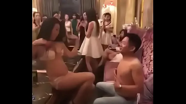 Färska Sexy girl in Karaoke in Cambodia färska filmer