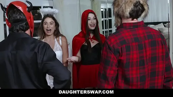أحدث Cute Teens Fucked StepDaddies In Their Halloween Costume أفلام جديدة
