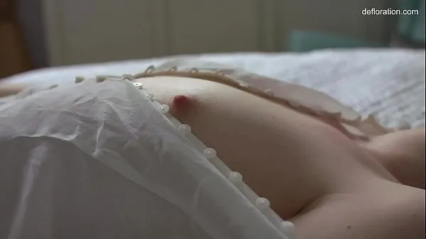 Real virgin teen Anna Klavkina masturbates Filem baharu