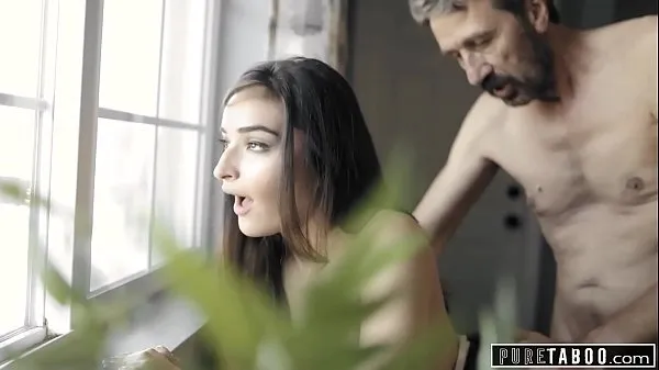 Taze PURE TABOO Teen Emily Willis Gets Spanked & Creampied By Her Stepdad yeni Filmler