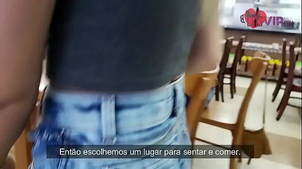 Friske Cristina Almeida in the parking lot of a snack bar in Fernão Dias, receiving a Christmas present, the bastard eats it without a condom and cums inside her pussy in front of the meek cuckold who films it and is cursed by her friske film