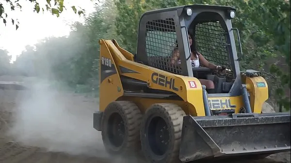 新鲜Sexy Desi Bhbi driving tough machine - Maya新鲜的电影